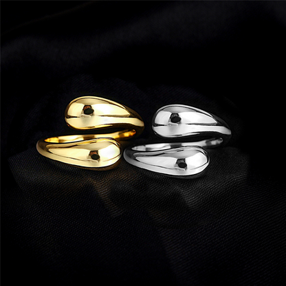 Gold Nora Ring | Nora Loop Ring | Young's Jewellery