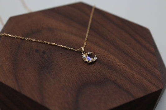 Luna Pendant Necklace | Quartz Pendant Necklace | Young's Jewellery