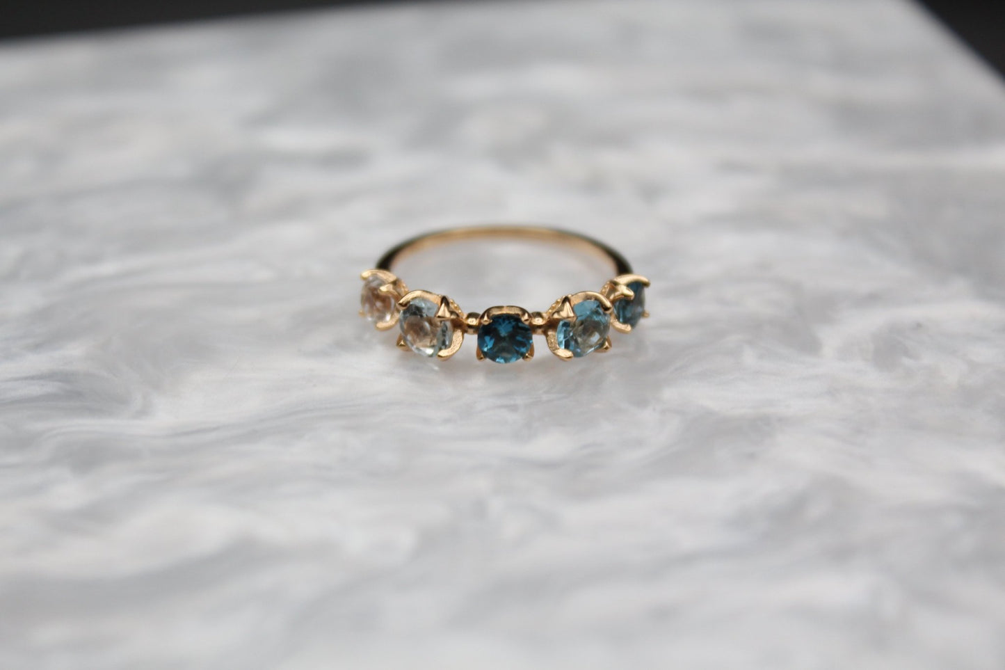 Lunden Topaz Ring | Gold Topaz Ring | Young's Jewellery